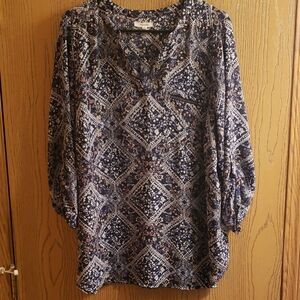 Maurices Navy and White 3/4 Sleeve Relaxed Blouse